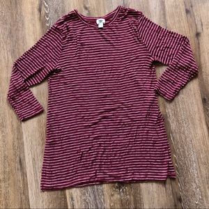 Old Navy women’s 3/4 sleeve shirt